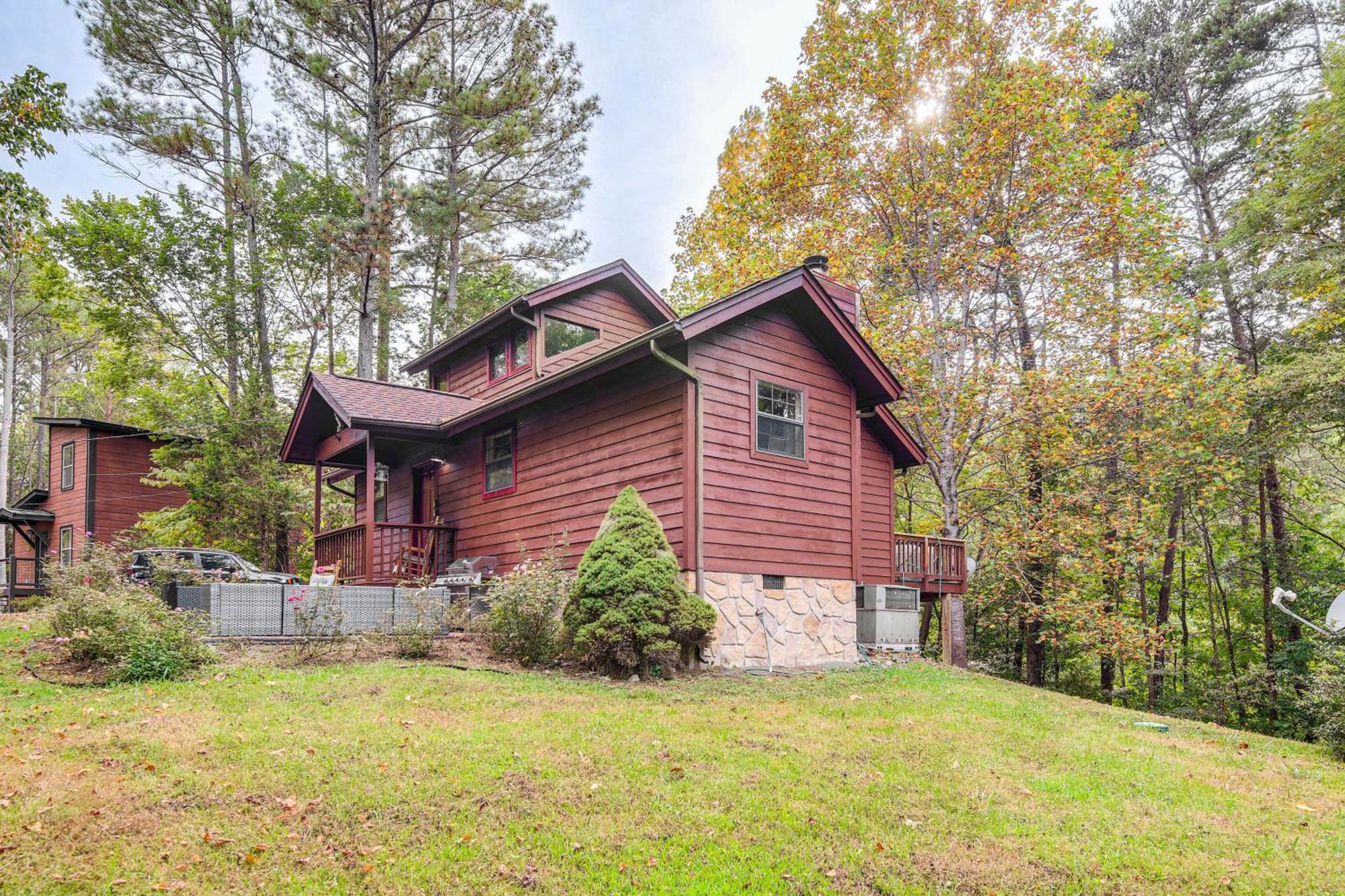 Pet-Friendly Sevierville Rental With Private Hot Tub Exterior foto