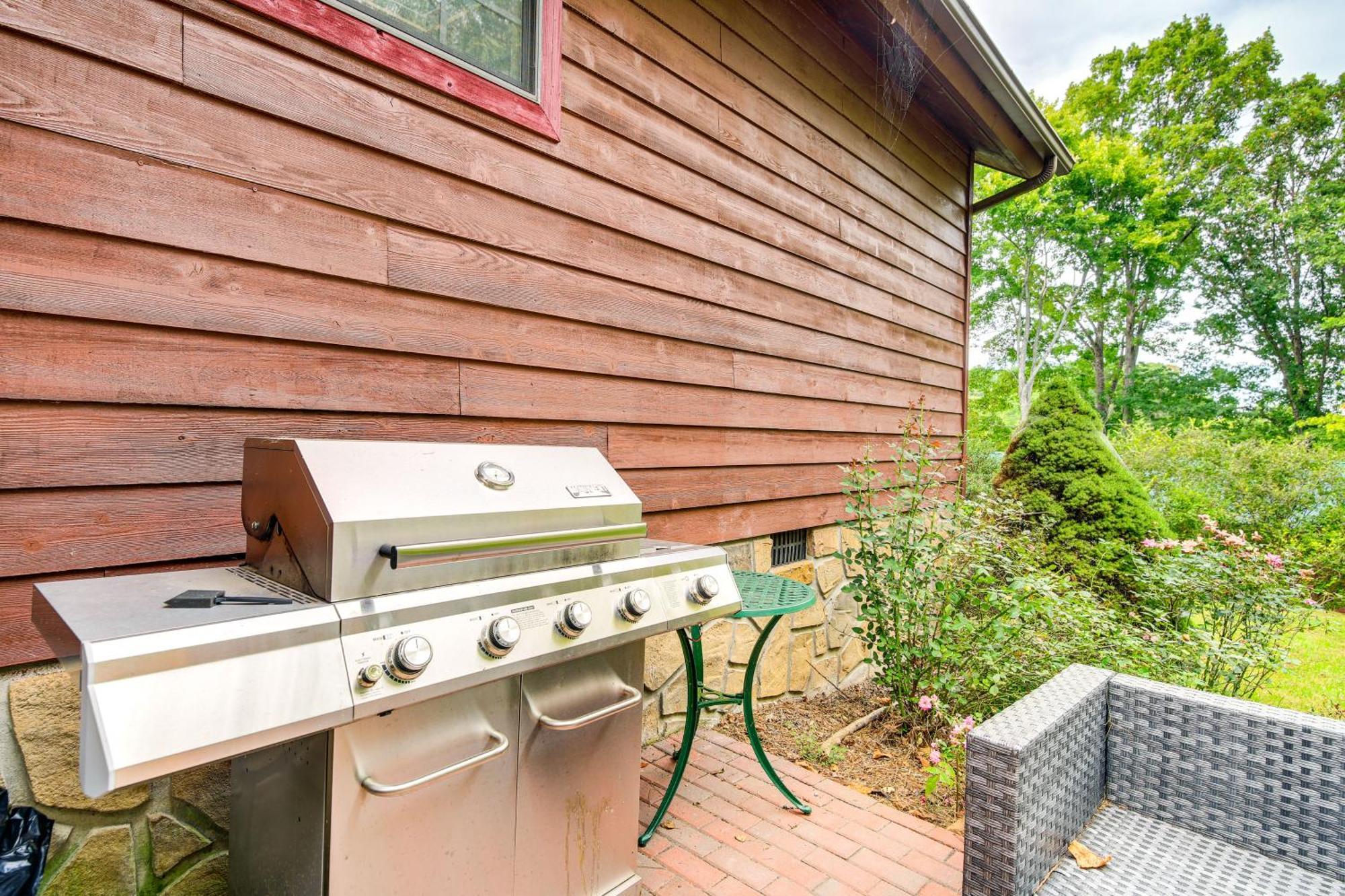 Pet-Friendly Sevierville Rental With Private Hot Tub Exterior foto