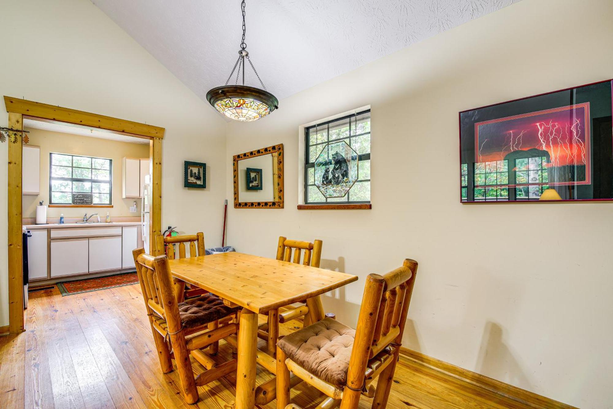 Pet-Friendly Sevierville Rental With Private Hot Tub Exterior foto
